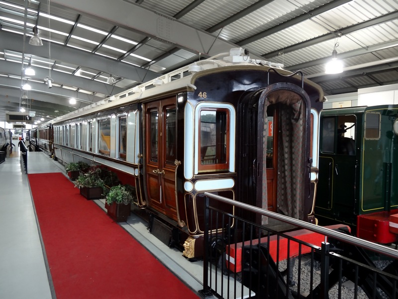 NRM Shildon Museum 13 Sept 2013
King Edward VII's Saloon (unumbered by LNWR, LMS No.800), but showing No. 46. One of two built by the LNWR Wolverton in 1903, forming part of the Royal Train. The livery is standard LNWR, but with Royal Crests
