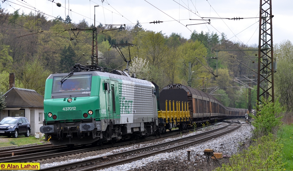 SNCF 437012 Laufach 9 Apr 2014
