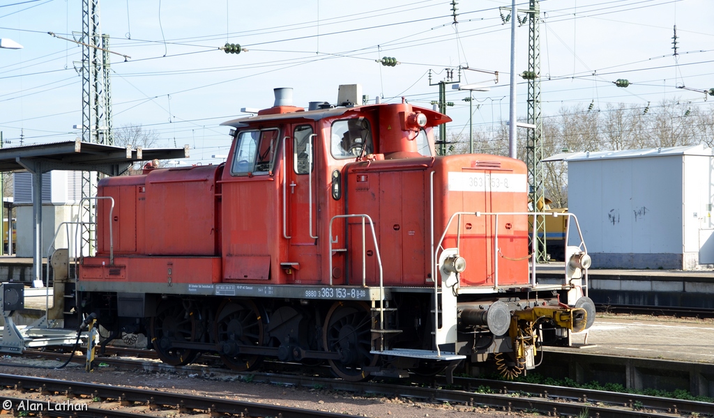 363 153 Karlsruhe Hbf 11 Mar 2014
