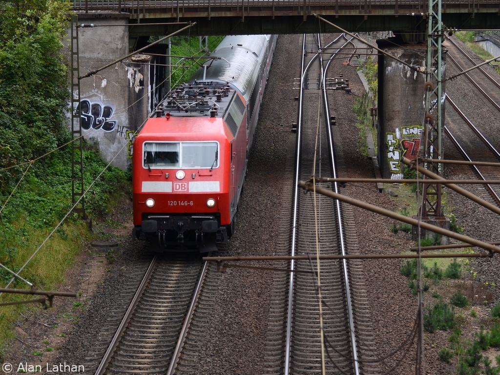 120 146 FFOR Abzw Louisa 3 Sept 2014
heads south with IC2054 to Saarbrücken
