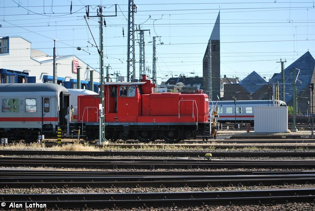 362 415-2 Dortmund-Gerolstein (Bw Duisburg 1) 30 May 2009
