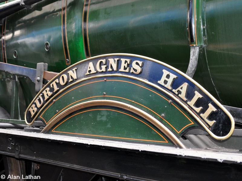 6998 Didcot RC 13 June 2010
'Burton Agnes Hall' nameplate
