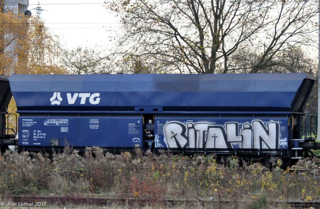 VTG Falns 6643 414-3 EOS 19 Nov 2012
Think the sprayer is trying to tell us something...!
