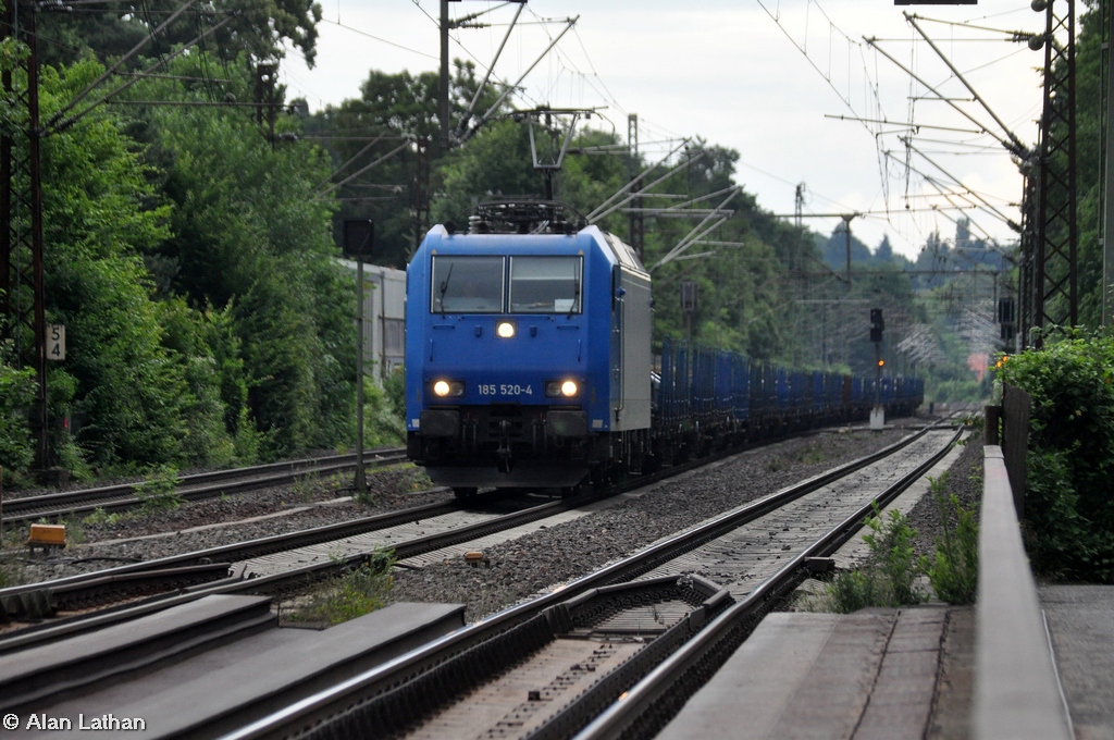 185 520 FFOR 24 Jun 2013
D-CFLCA wit a PKP steel train on Res flatbeds
