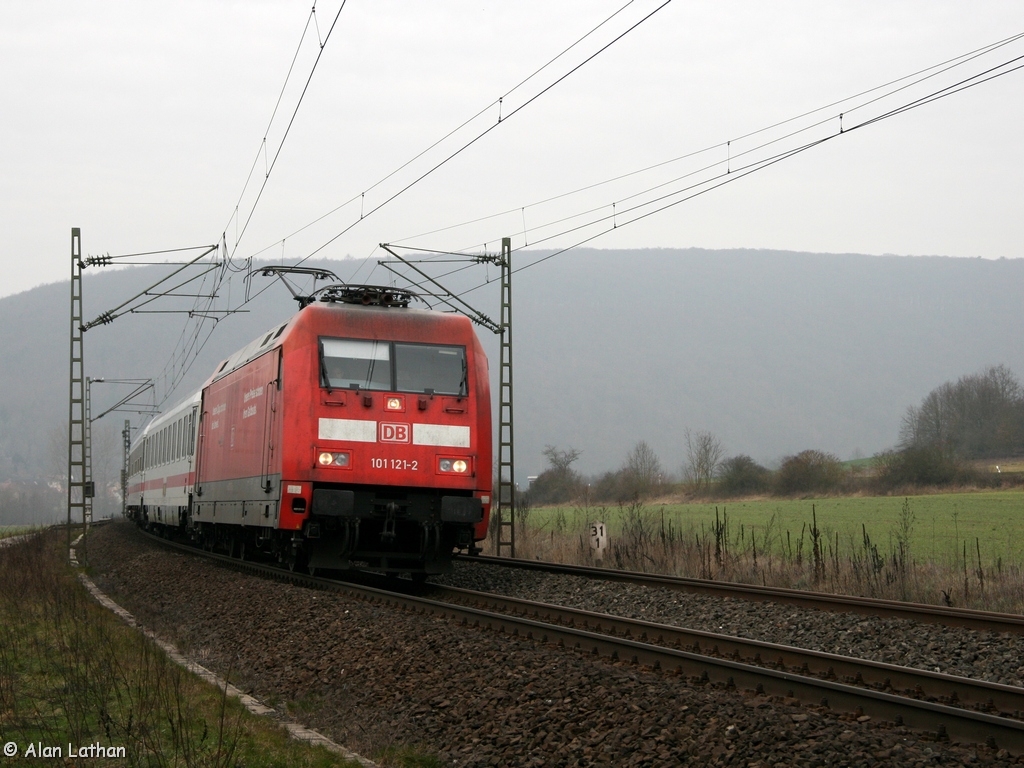 101 121 Harrbach 1 Feb 2014
with IC1987 AA - NPA (Hamburg-Altona to Passau)
