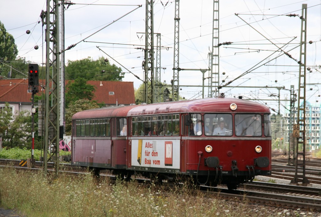 Pfalzbahn 798 818-1 FFS 7 Aug 2011
