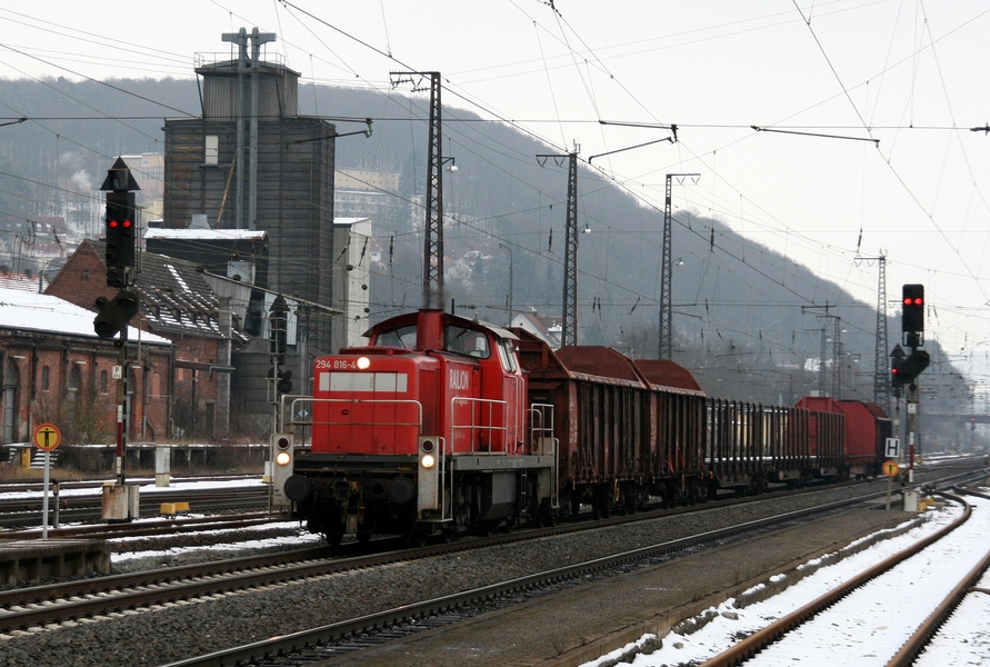 294 816 Gemünden 14 Feb 2012
with an empty wood train
