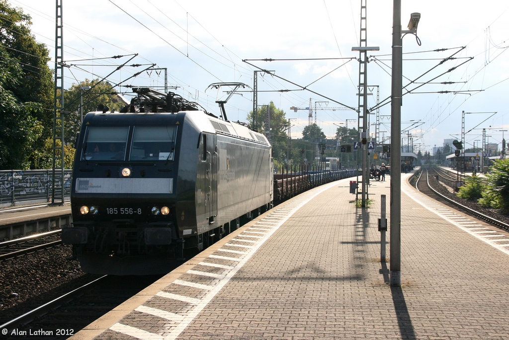 185 556 FFS 28 Sept 2012
on hire to CFL Cargo, with Polish PKP empties
